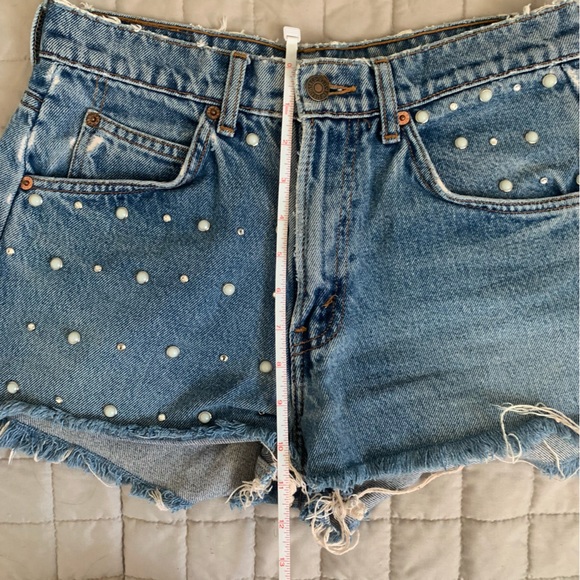 Upcycled Levi Shorts - Picture 3 of 6